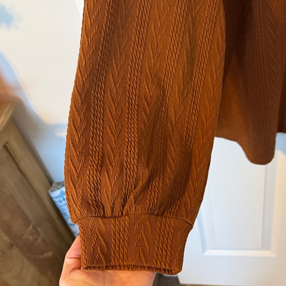 Rust V-Neck Sweater - Picture 4 of 5